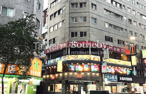 皇翔桂冠黃金店面(7-11)周邊環境